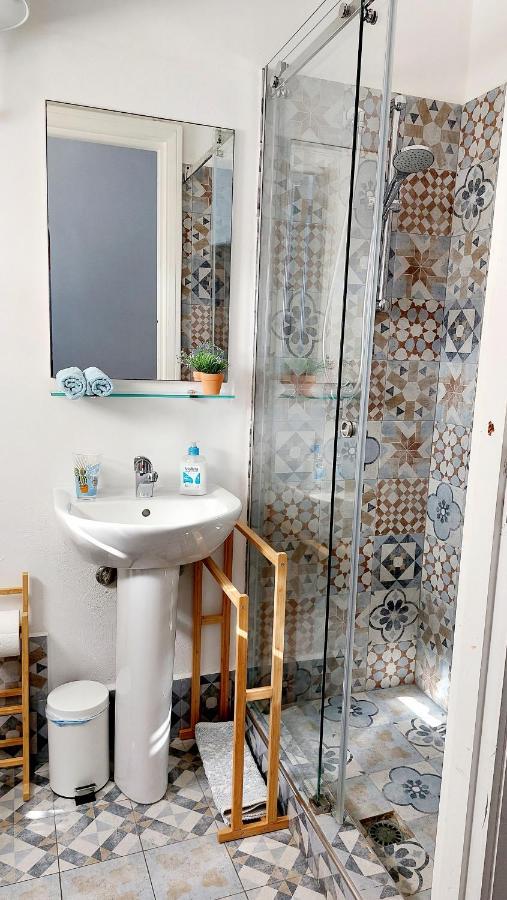 Casa Blue Windows P1 Apartment Фавиняна Екстериор снимка